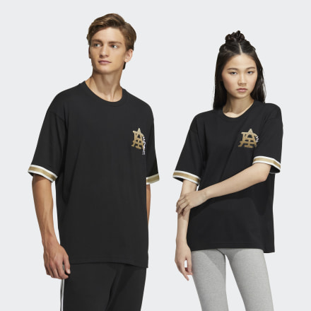 Adidas Modern Collegiate Badge Tee Black XS - Unisex Lifestyle Shirts