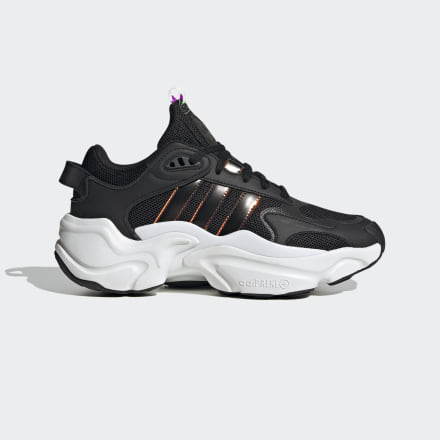 

Tênis Magmur Runner Mulher  adidas, Preto