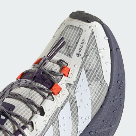 Terrex Freehiker SL GORE-TEX 登山鞋