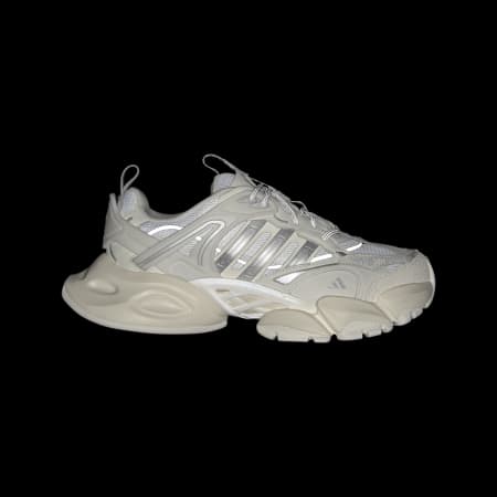XLG Runner Deluxe Shoes