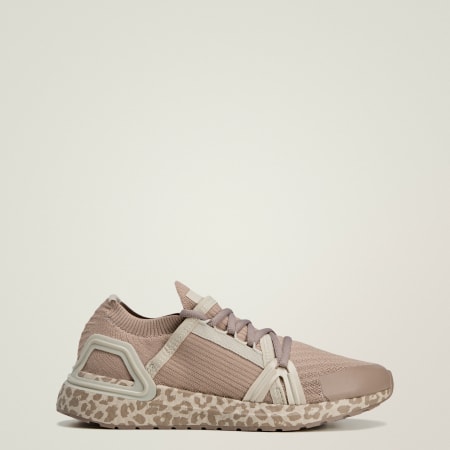 حذاء adidas by Stella McCartney Ultraboost DNA
