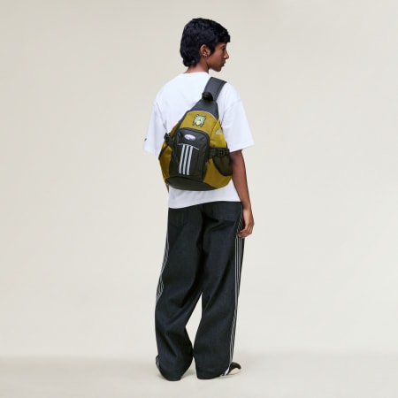 BRAIN DEAD SLING BAG