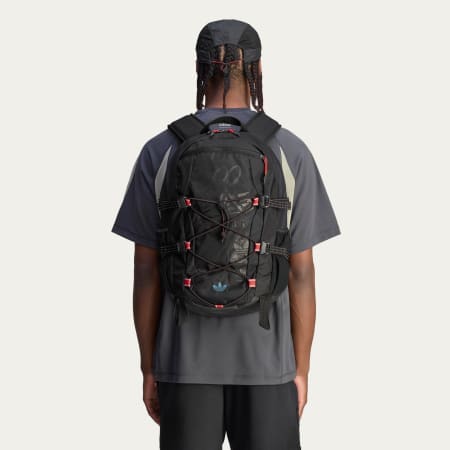 100T BACKPACK