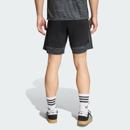 TIRO25 ESSENTIALS SHORTS