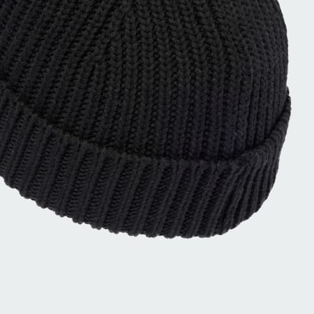 Fisherman Short Beanie