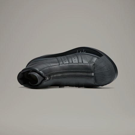 Y-3 GENDO PRO MODEL