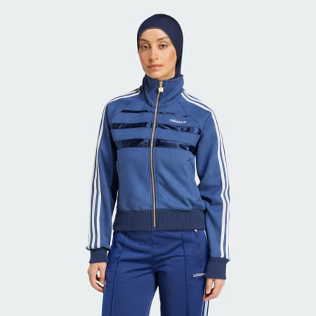 Adidas logo tracksuit ladies online