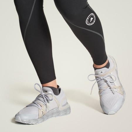 נעלי adidas by Stella McCartney Ultraboost DNA 