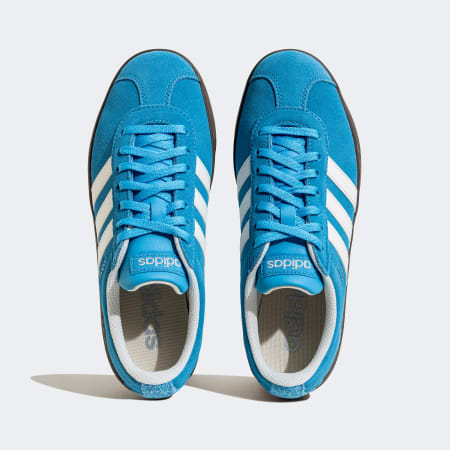 VL Court Classic Shoes