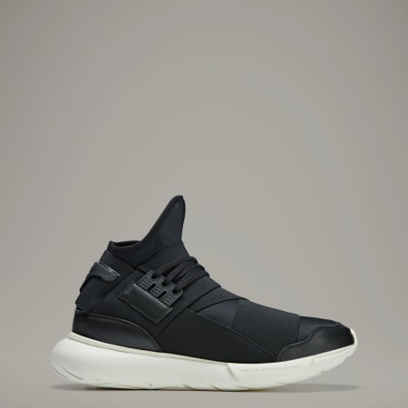 Y-3 Qasa