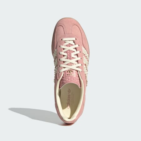 Gazelle 室內運動鞋