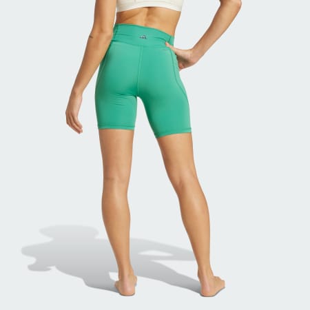 All Me Essentials 7-Inch Short Leggings
