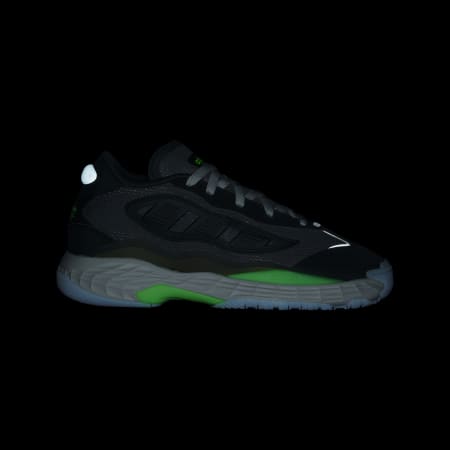 Niteball III Shoes