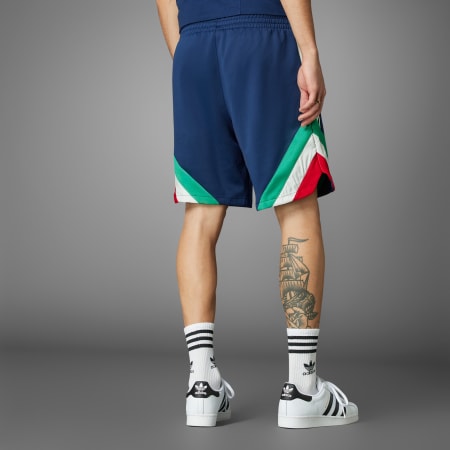 Pantaloni scurți Originals Italia.