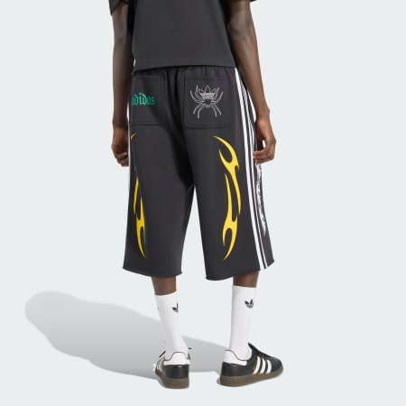 Spiders Oversized Inch Sweat Shorts