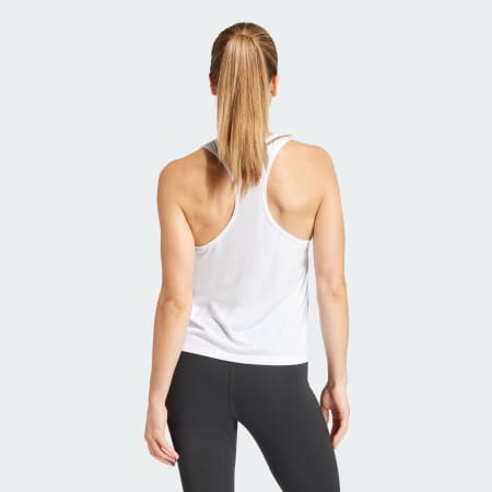 גופיית Train Essentials Minimal Branding Racerback