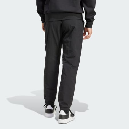 Essential Small Logo Woven Pant