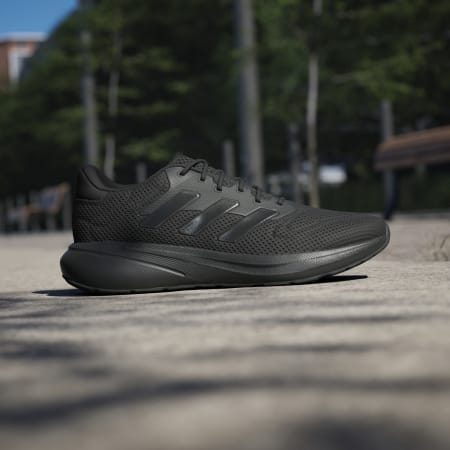Response 跑鞋