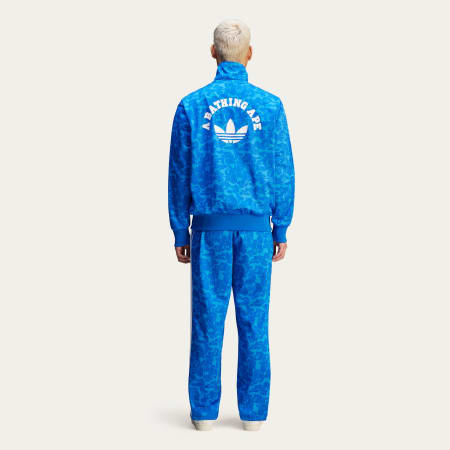 BAPE FB TT AOP