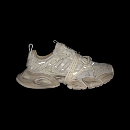XLG Runner Deluxe Shoes