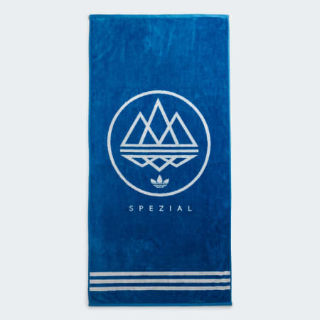 Mod Trefoil Towel
