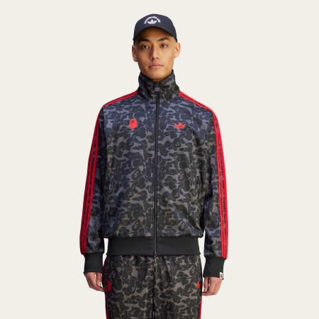 BAPE FB TT AOP