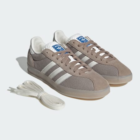 Gazelle Indoor Pro Shoes