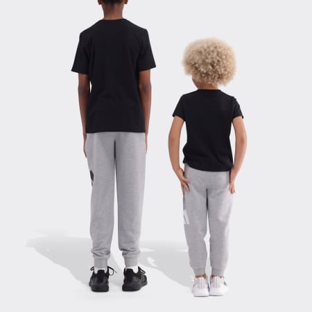 Lounge Ice Graphic T-Shirt