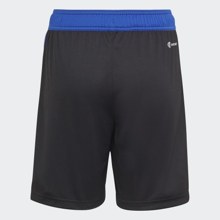 Tiro Essentials Shorts