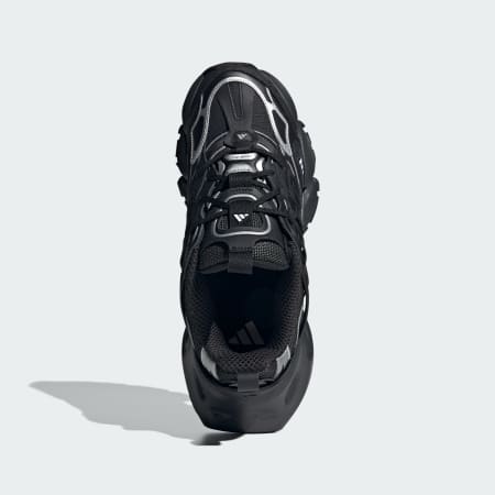 XLG Runner Deluxe Shoes