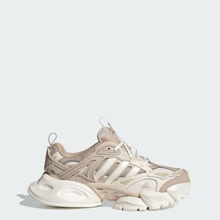 XLG Runner Deluxe Shoes