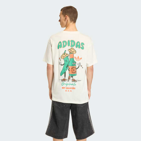 CHILLI PT. 2 Graphic Tee