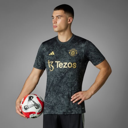 Adidas black hot sale football shirt