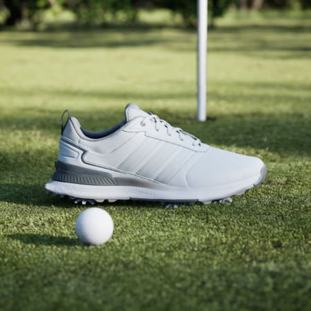 R2C 26 GOLF SHOES