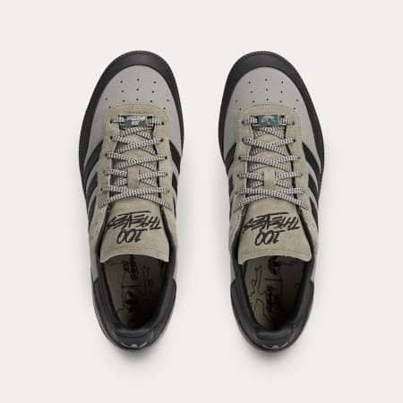 100 Thieves Palos Hills Shoes