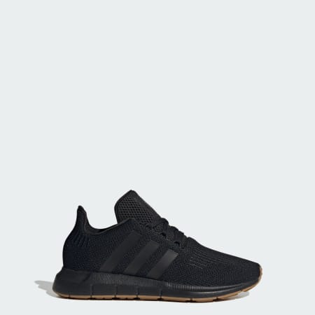 Adidas youth shoes clearance hotsell