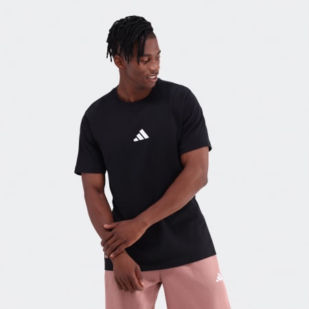 Essentials Small Logo Single Jersey T-Shirt