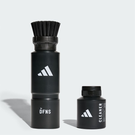 Kit de curățare pentru ghete de fotbal