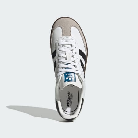 Little kid adidas store