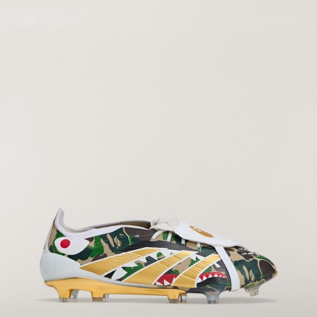 Ghete BAPE x adidas Predator Elite cu limbă pliabilă pentru teren dur