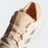 Zapatilla Edge Flex Ecru Tint / Cyber Met. / Glow Orange G28448 Zapatilla Edge Flex Ecru Tint / Cyber Met. / Glow Orange G28448