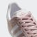 Tênis Gazelle Icey Pink / Cloud White / Gold Metallic BY9548 Tênis Gazelle Icey Pink / Cloud White / Gold Metallic BY9548
