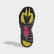Zapatilla Yung-1 Sand / Core Black / Shock Pink EF5338 Zapatilla Yung-1 Sand / Core Black / Shock Pink EF5338