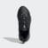 Zapatilla OZWEEGO Core Black / Grey Four / Onix EE7004 Zapatilla OZWEEGO Core Black / Grey Four / Onix EE7004