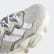 Zapatilla OZWEEGO Crystal White / Cloud White / Off White EF6301 Zapatilla OZWEEGO Crystal White / Cloud White / Off White EF6301