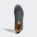Chaussure Terrex Skychaser LT GTX Onix / Grey One / Active Gold G26507 Chaussure Terrex Skychaser LT GTX Onix / Grey One / Active Gold G26507