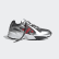 Tênis Yung-96 Chasm Grey Four / Scarlet / Silver Metallic EE7240 Tênis Yung-96 Chasm Grey Four / Scarlet / Silver Metallic EE7240
