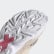Chaussure Falcon Linen / Cloud White / Core Black EF4920 Chaussure Falcon Linen / Cloud White / Core Black EF4920