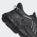 Chaussure OZWEEGO Core Black / Grey Six / Silver Met. FV2556 Chaussure OZWEEGO Core Black / Grey Six / Silver Met. FV2556