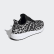 Tênis Swift Run Raw White / Core Black / Carbon BD7962 Tênis Swift Run Raw White / Core Black / Carbon BD7962